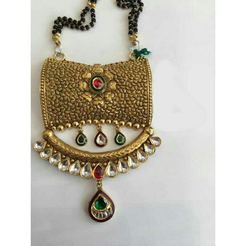 22KT Gold Ladies Jadtar Fancy Mangalsutra
