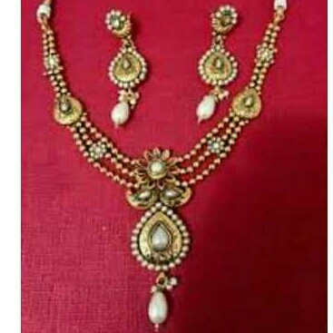 22KT Gold Rajwadi Necklace Set