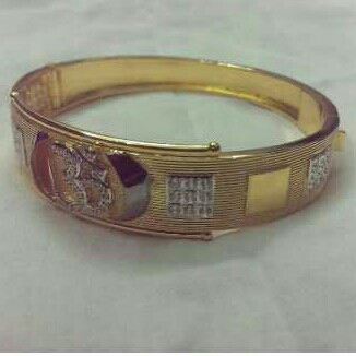 Brass Indian Fancy Gents Bracelet