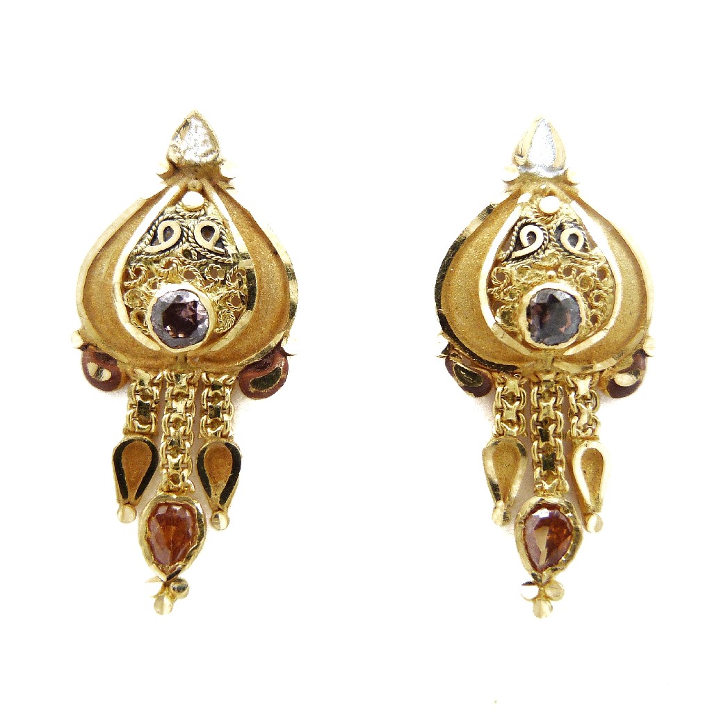 22K Gold Fancy Earring