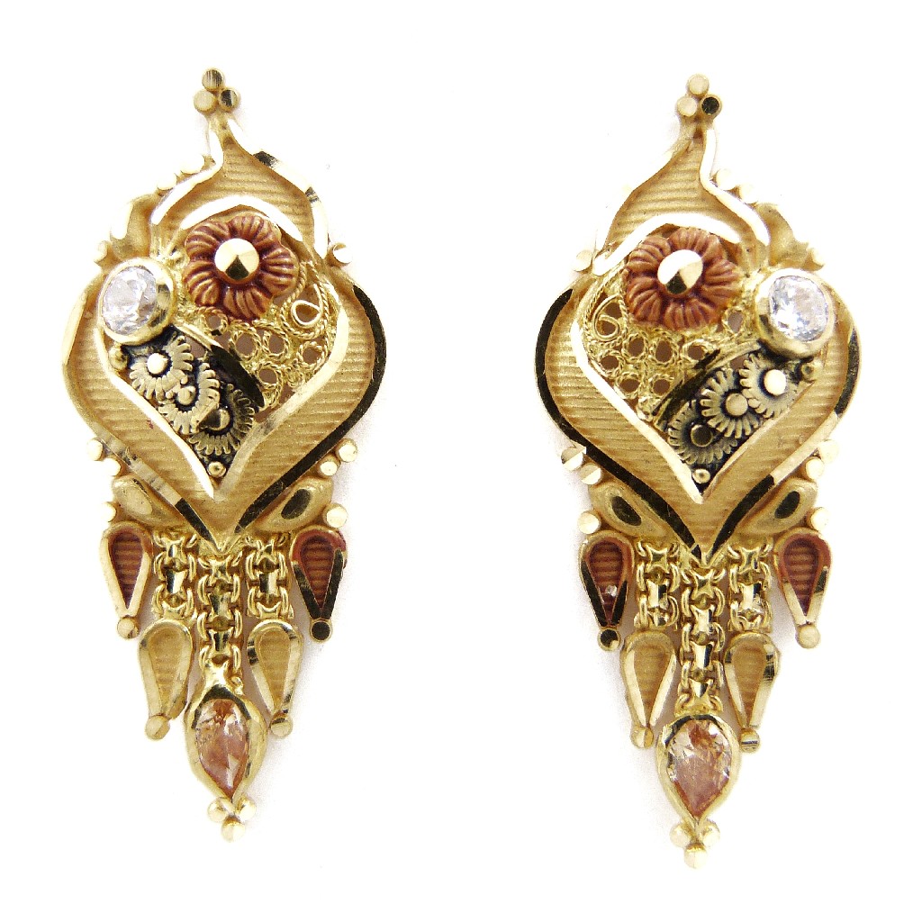 22K Gold Fancy Earring