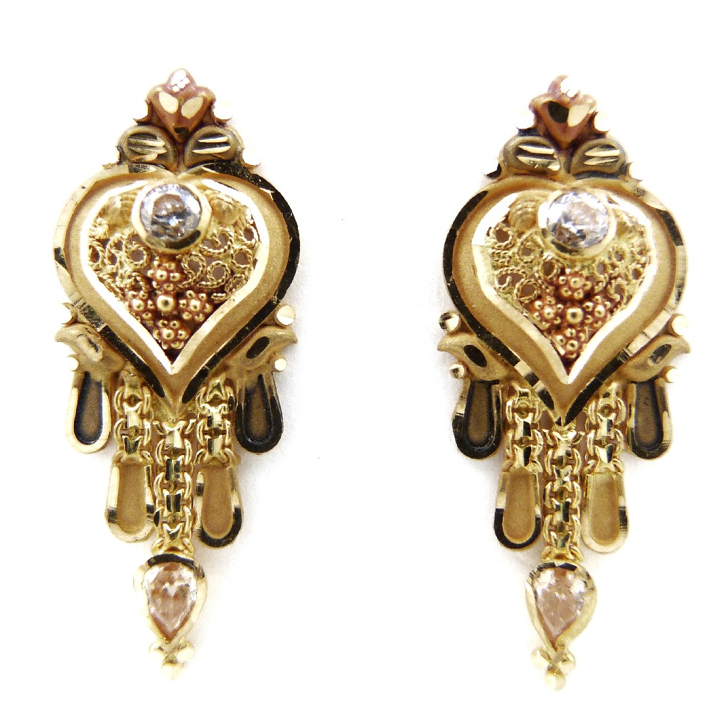 22K Gold Fancy Earring