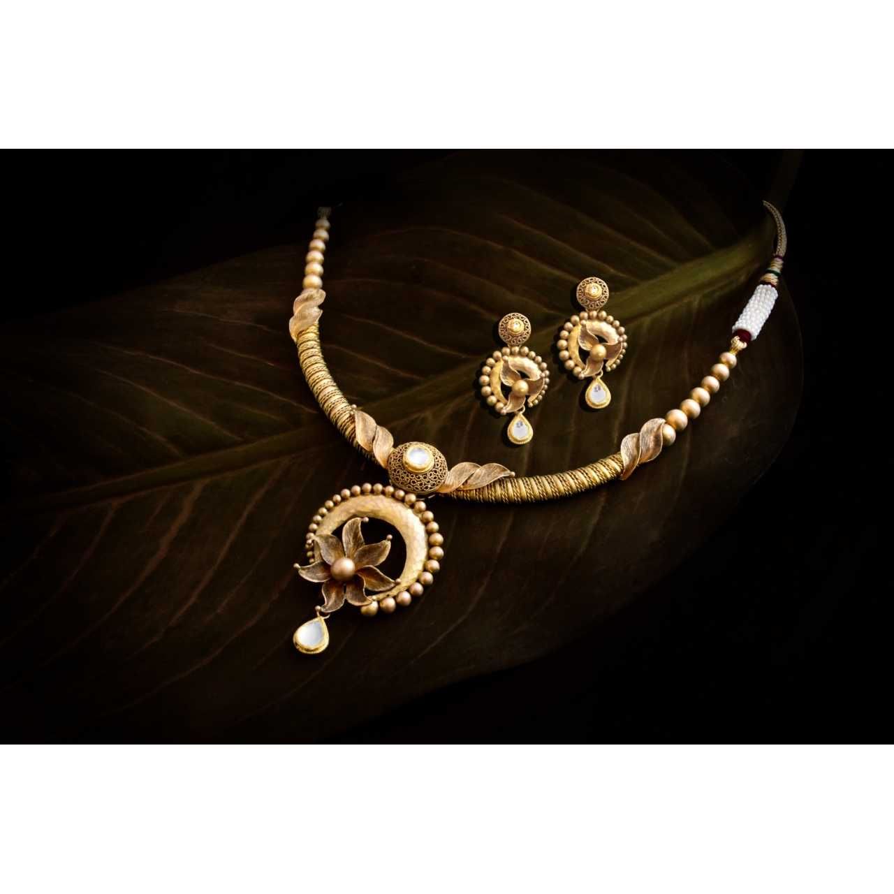 Gold necklace Gns-23