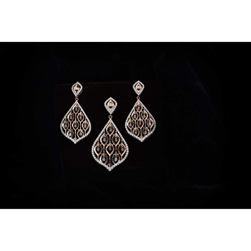 Attractive Gold Diamond Pendant set Dps - 56