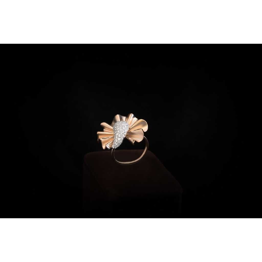 916 Gold Ladies ring Dlr - 184