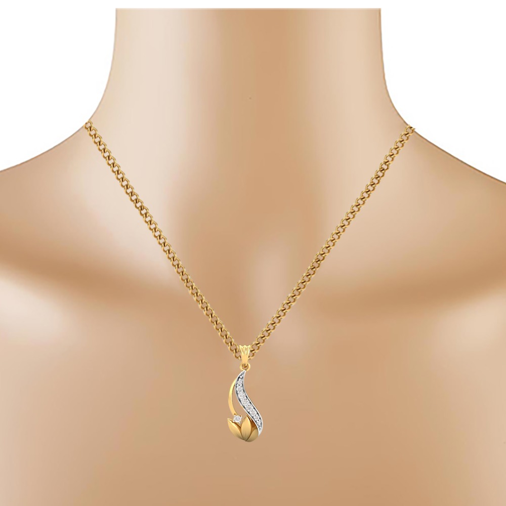 beautifully designed diamond pendent - Image 2