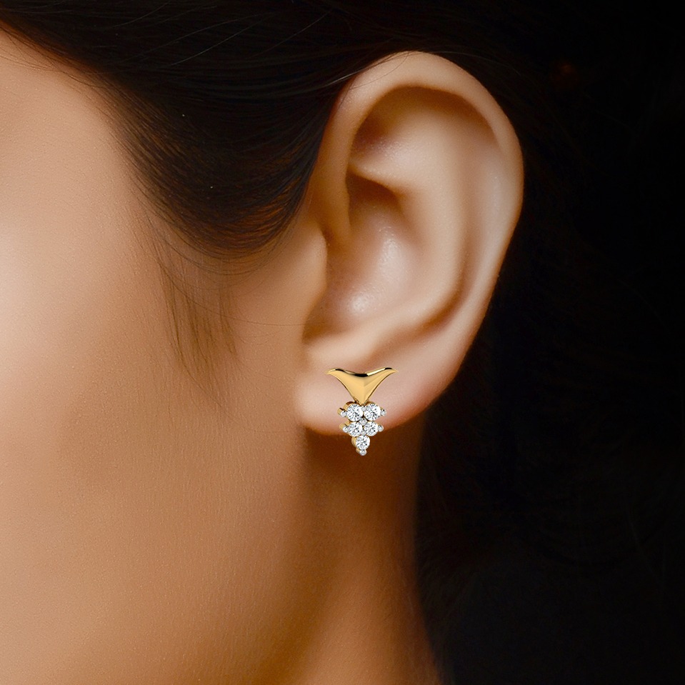 girls gold diamond studs - Image 2