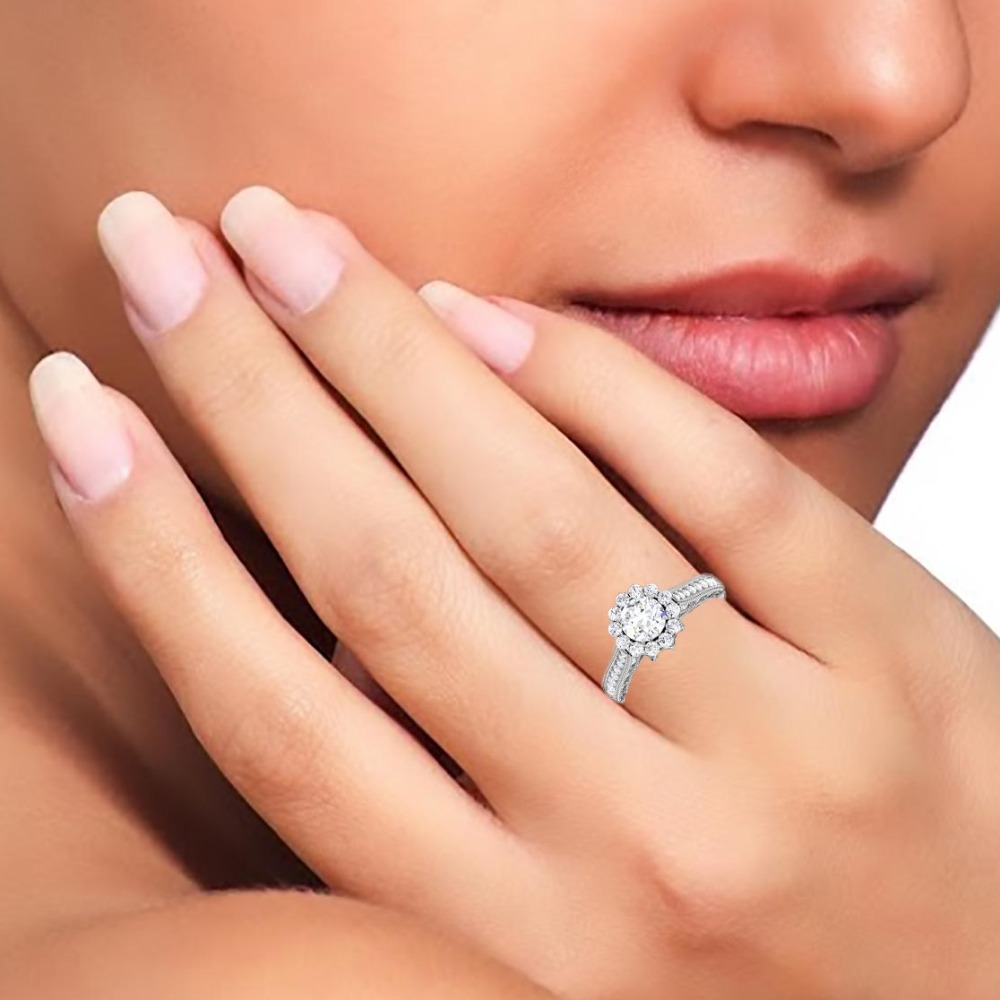 14KT SILVER ROUND DIAMOND RING - Image 2