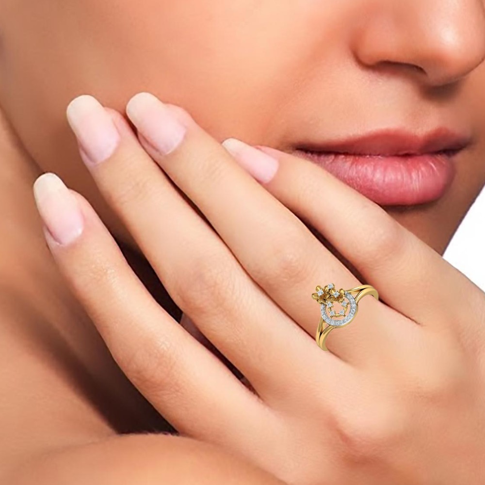 14KT GOLD HEAVY DESIGN RING - Image 2
