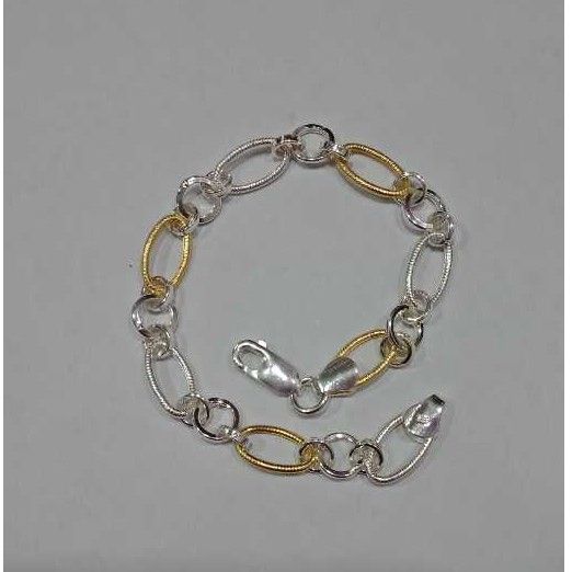 Attractive Silver Bracelet For Gents