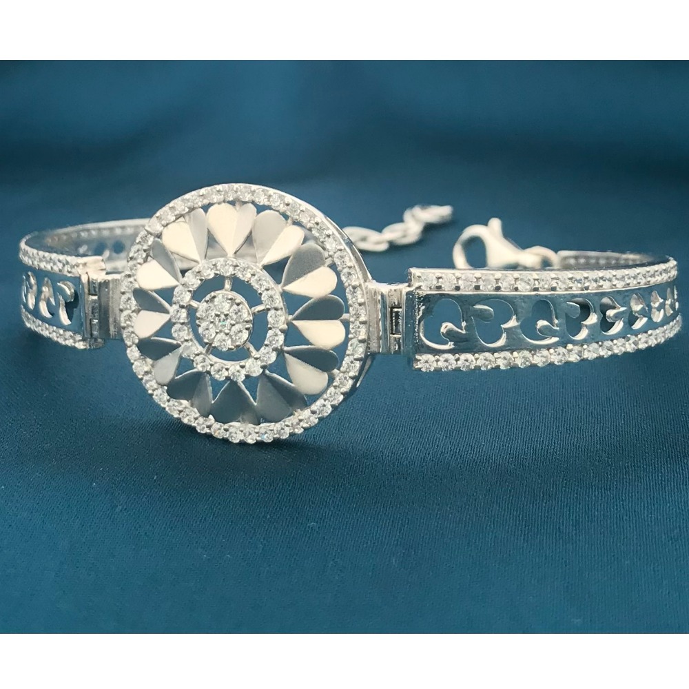 925 Silver Elegant Design Ladies Bracelet - Image 2