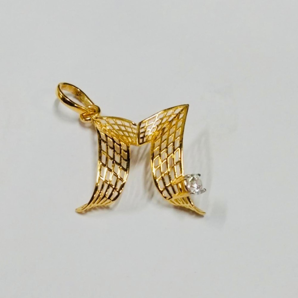 Gold Classy Pendant