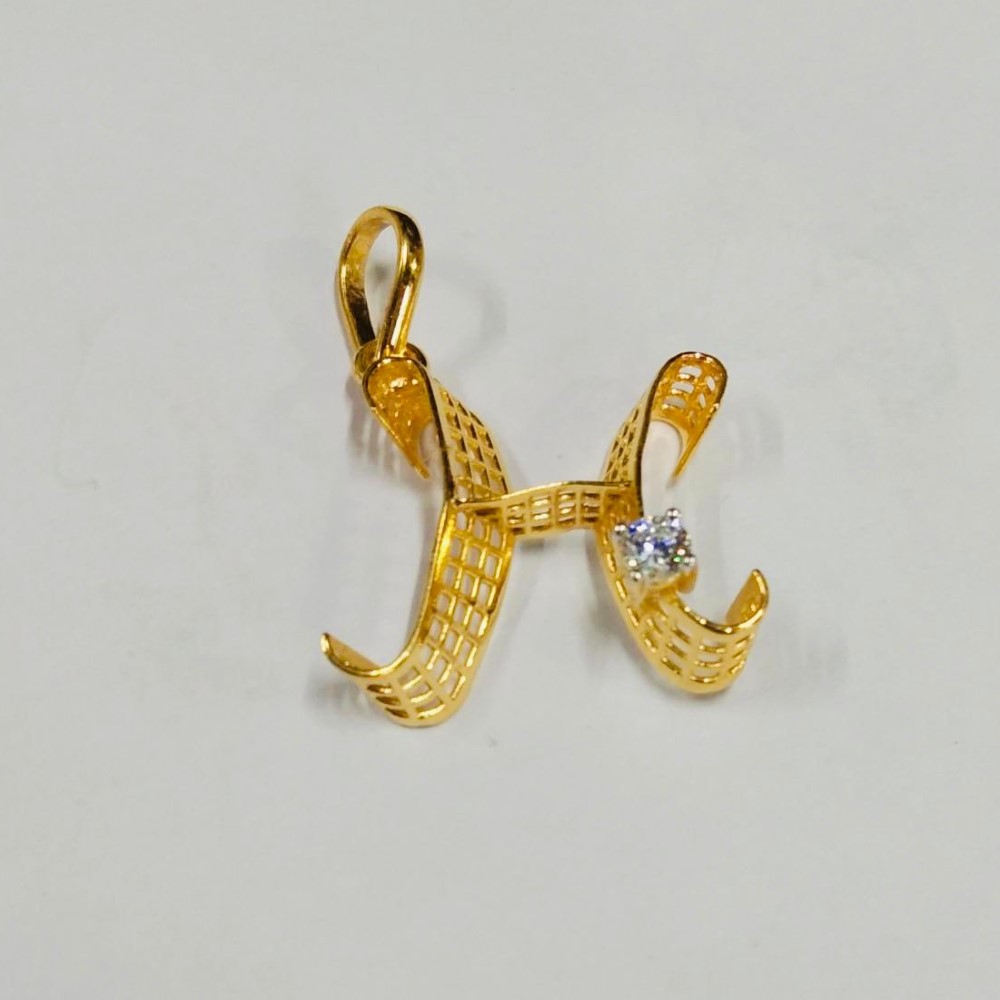 Gold Classic Pendant