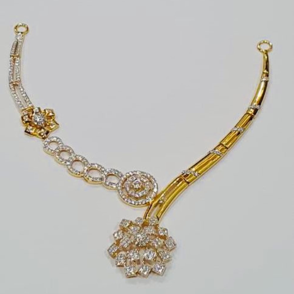 Gold Regal Women Necklace