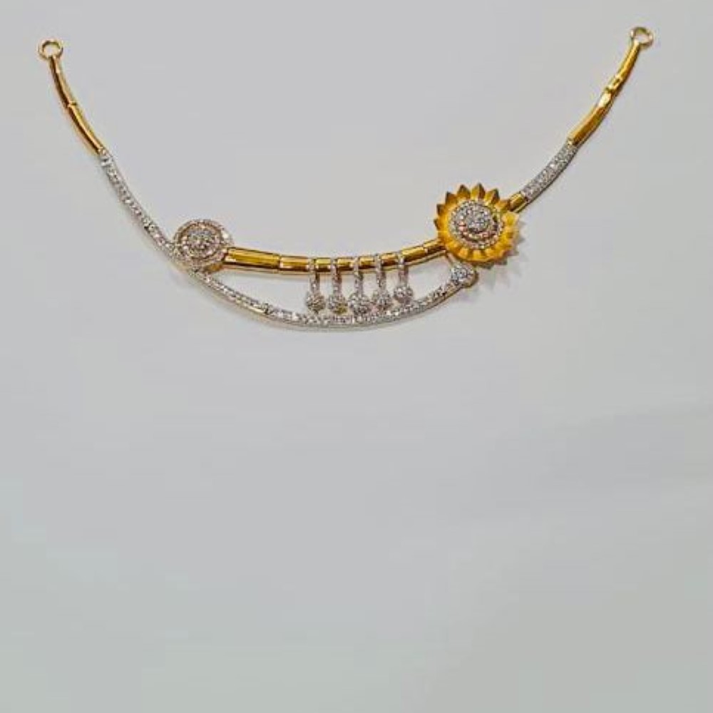 Gold Fine Women Necklace