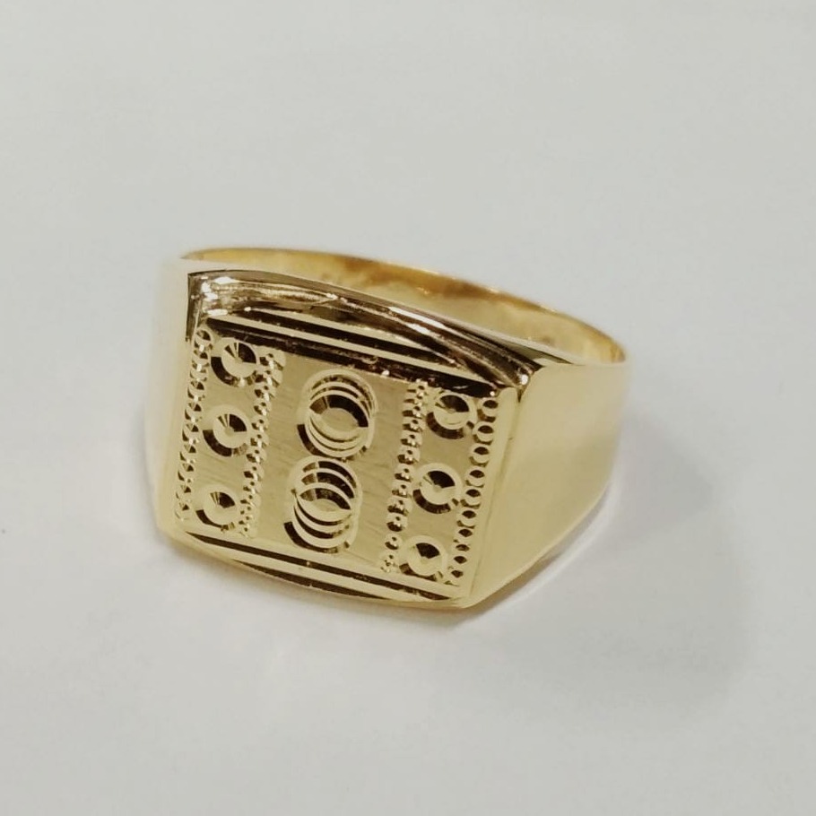 Gold divine gents ring