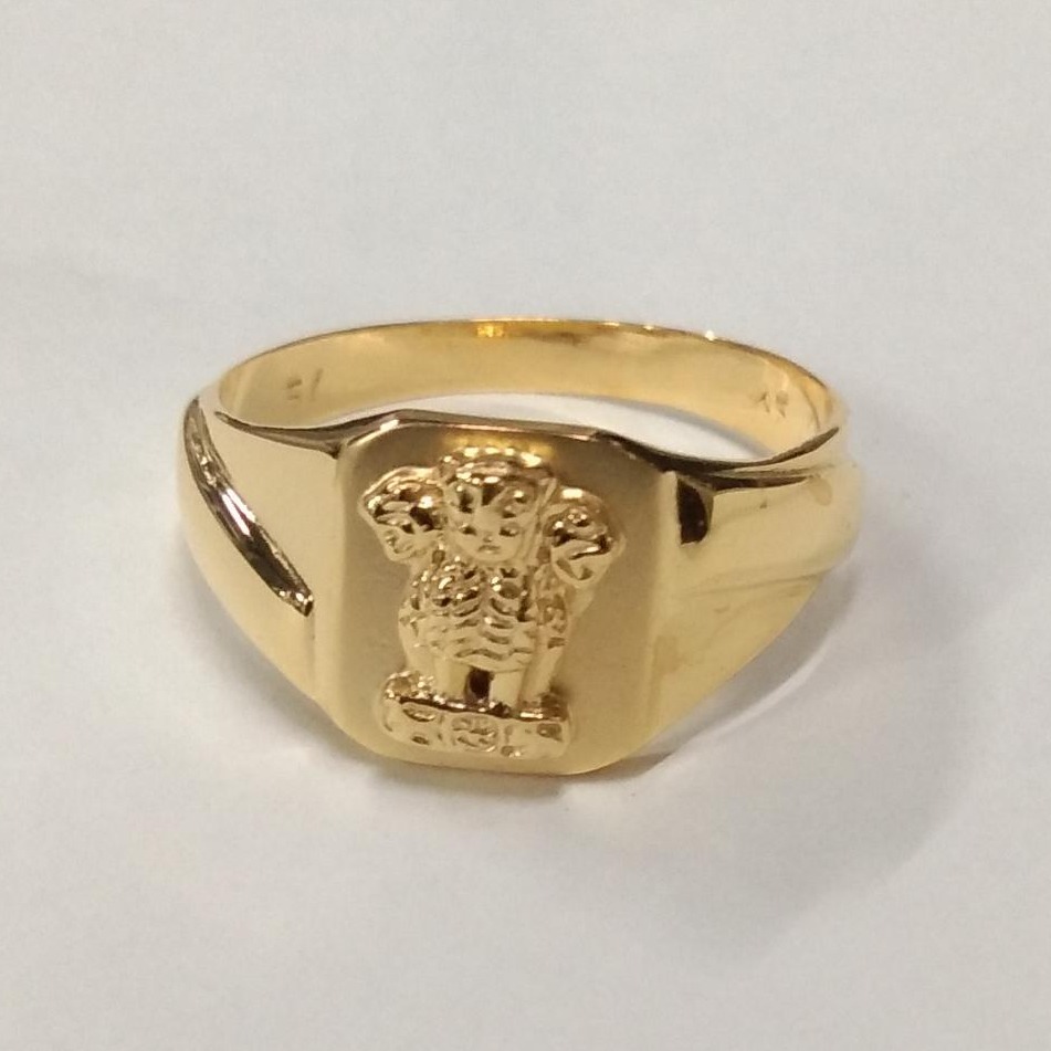 Gold light weight gents ring