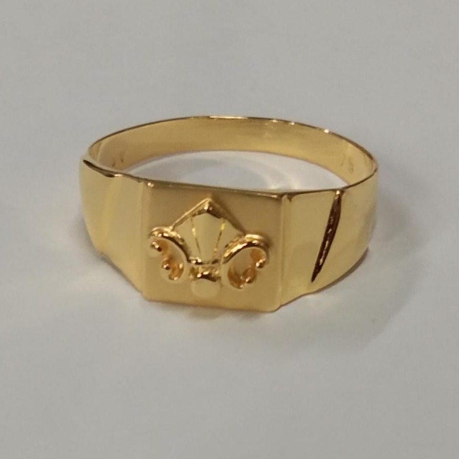 Gold contemporary gents ring