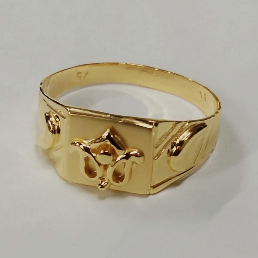 Gold elegant gents ring