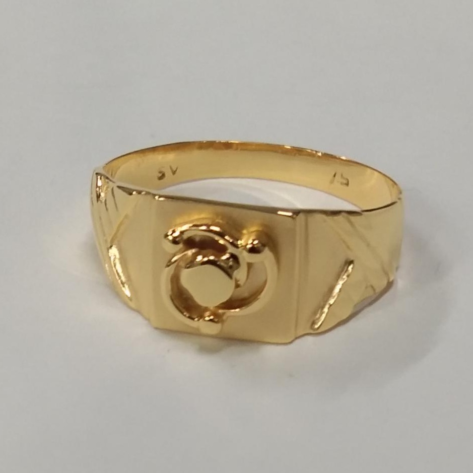 Gold light weight gents ring