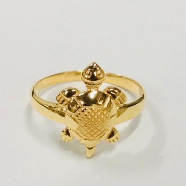 Gold divine women ring