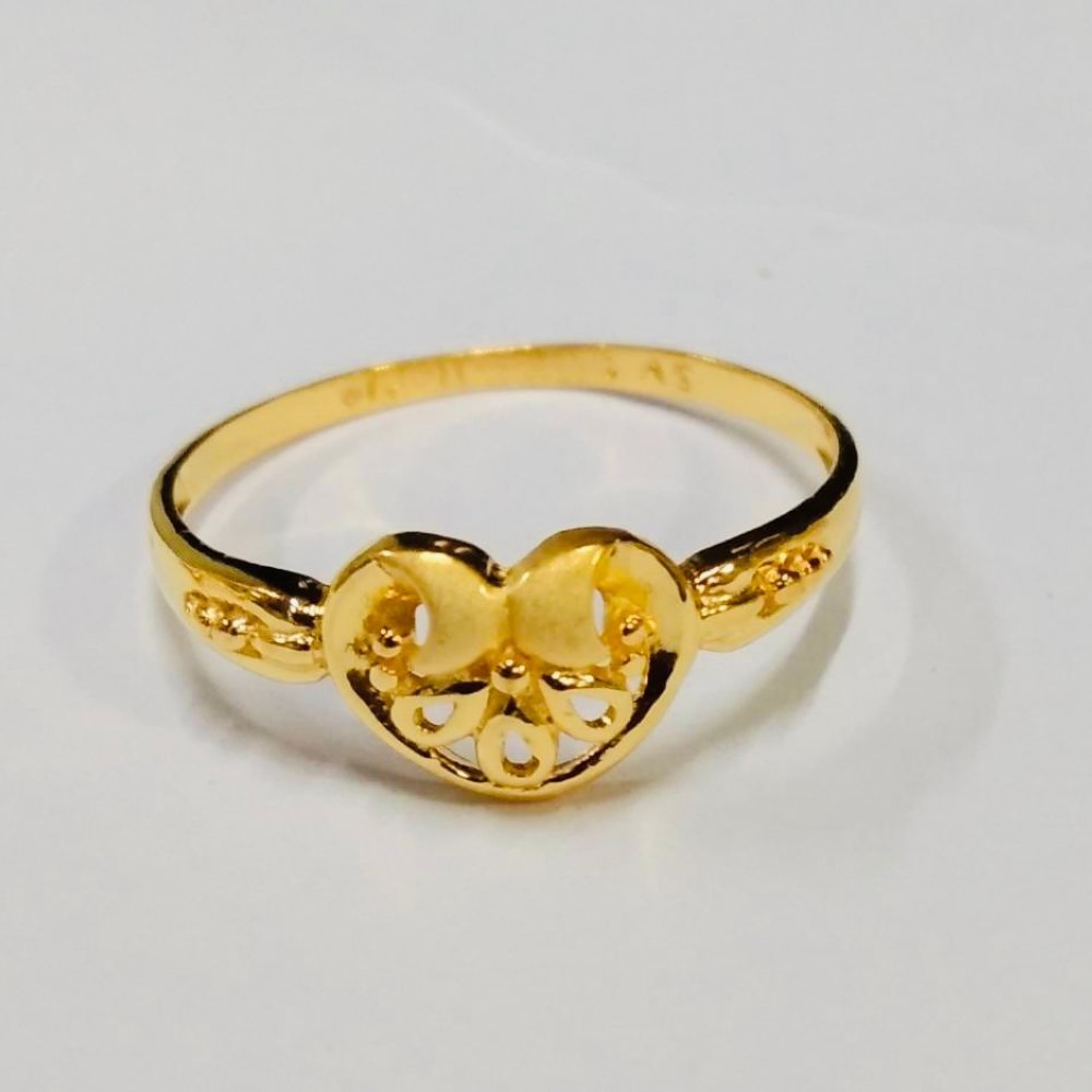 Gold Elite Ring