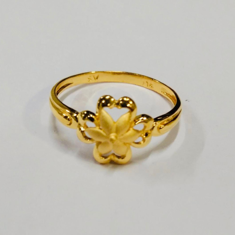 Gold Grand Ring