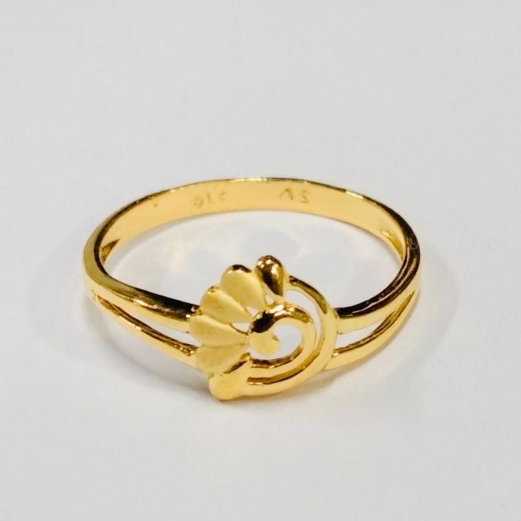 Gold gorgeous ring