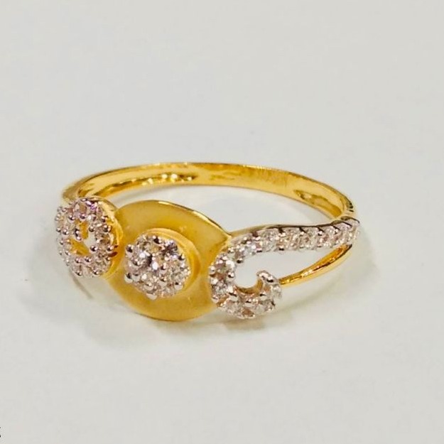 Gold modern women ring