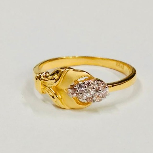 Gold plain women ring