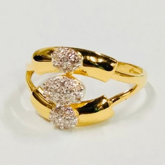 Gold fancy women ring