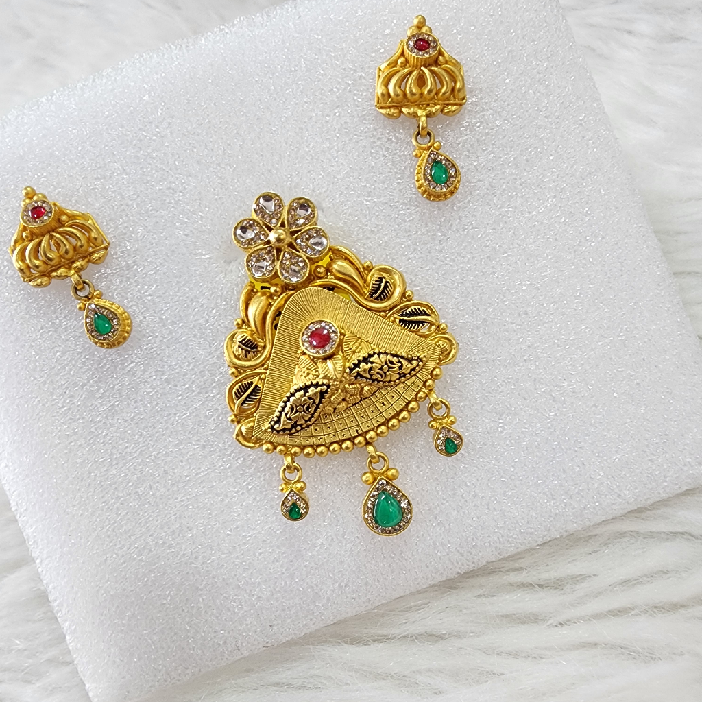 9l6 Gold Antique Swory Jadtar Unique  Pendant Butti
