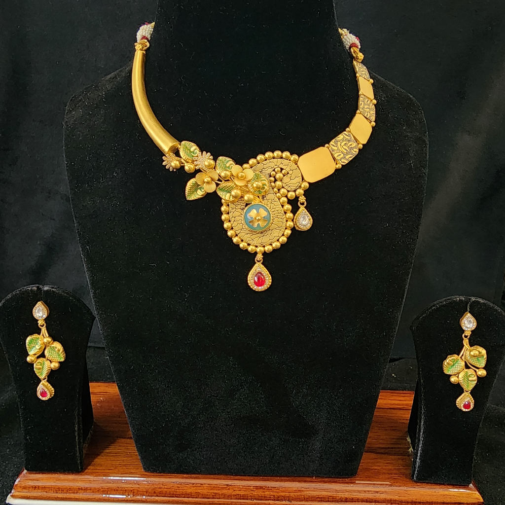 9l6 Gold Antique Swory Jadtar Short Set