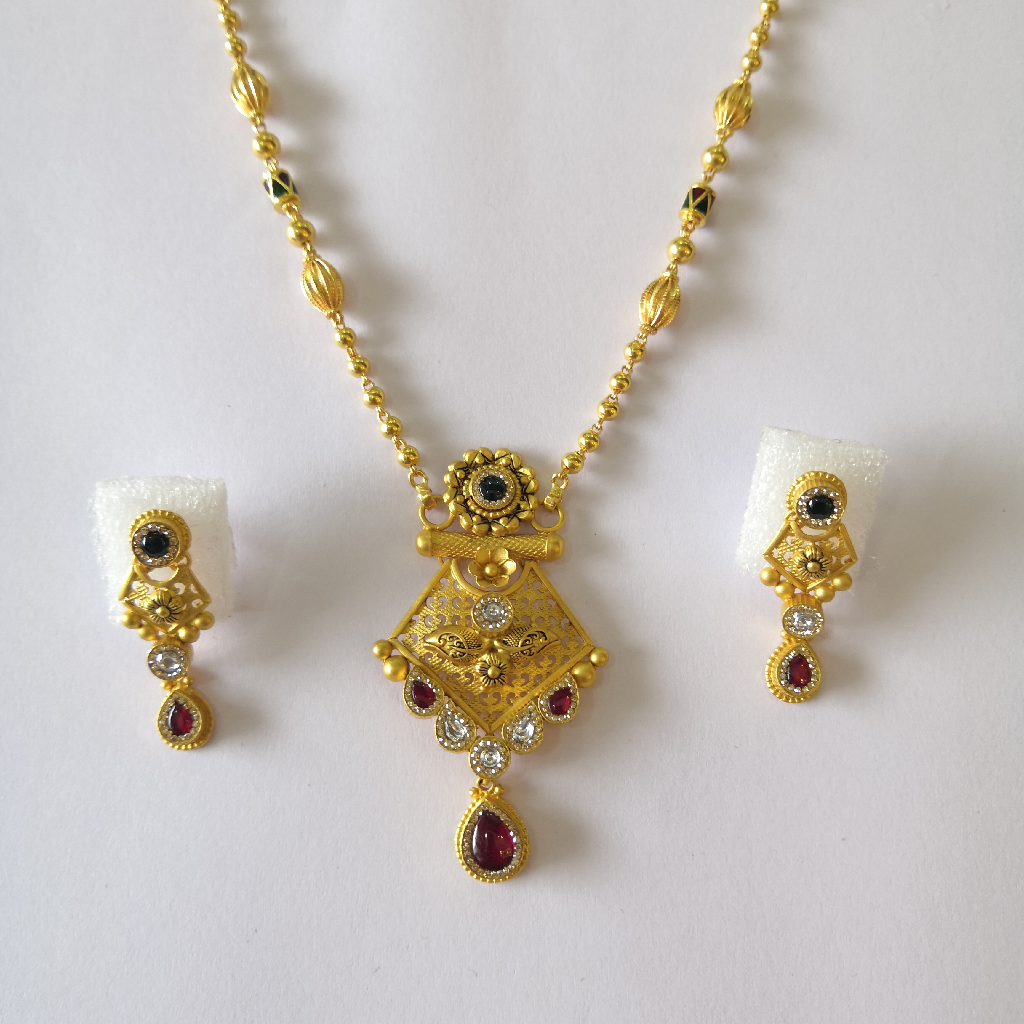 916 gold fancy antique jadtar short mangalsutra butty set