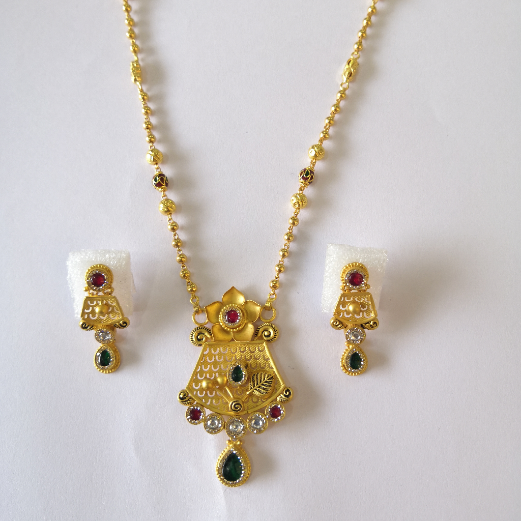 916 Gold fancy Antique Jadtar Short Mangalsutra Butty Set