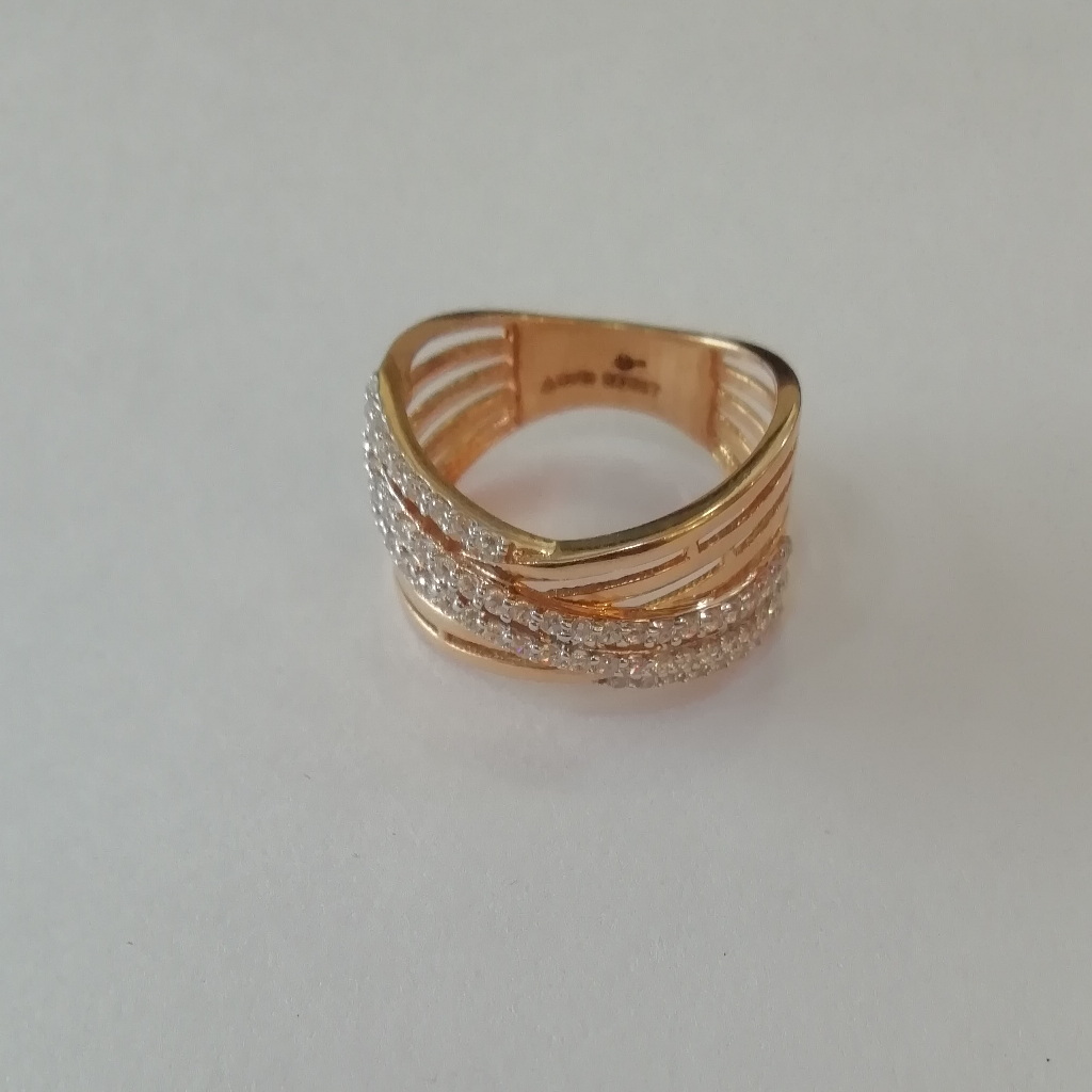 Rose gold fancy ladies ring