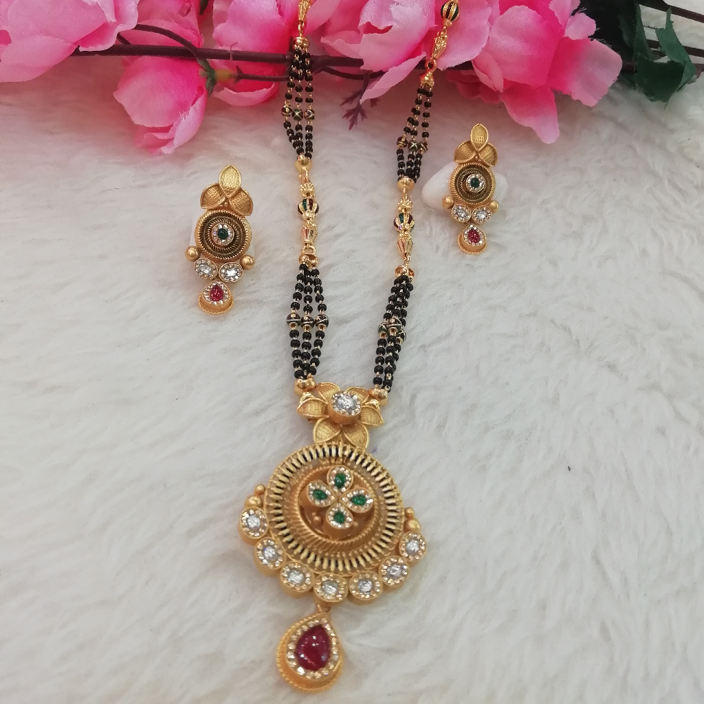 916 gold fancy sawaroxy zinkoriya diamond antique long mangalsutra