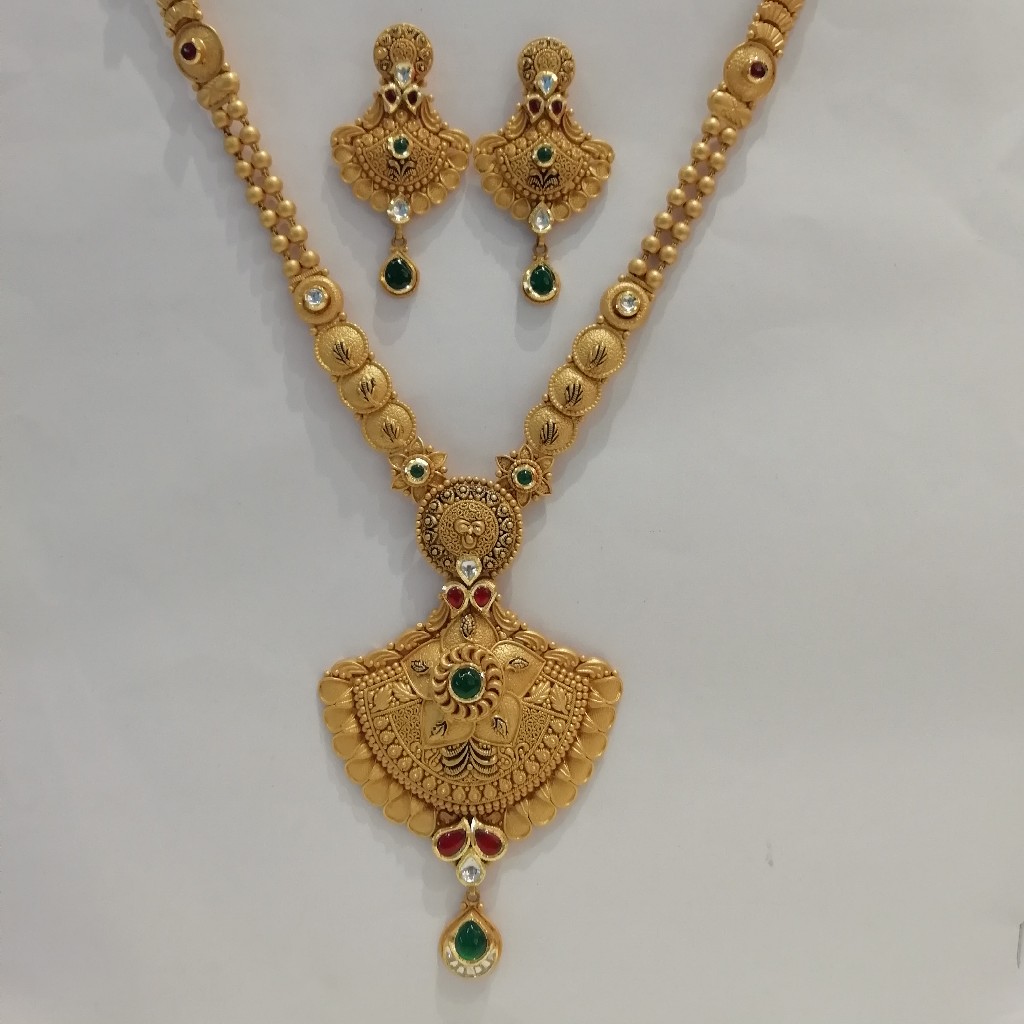 916 gold fancy antique jadtar & met finishing long set