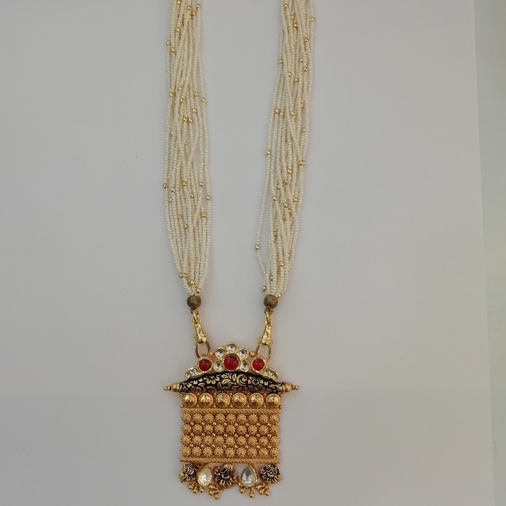 916 gold fancy antique jadtar set pendent