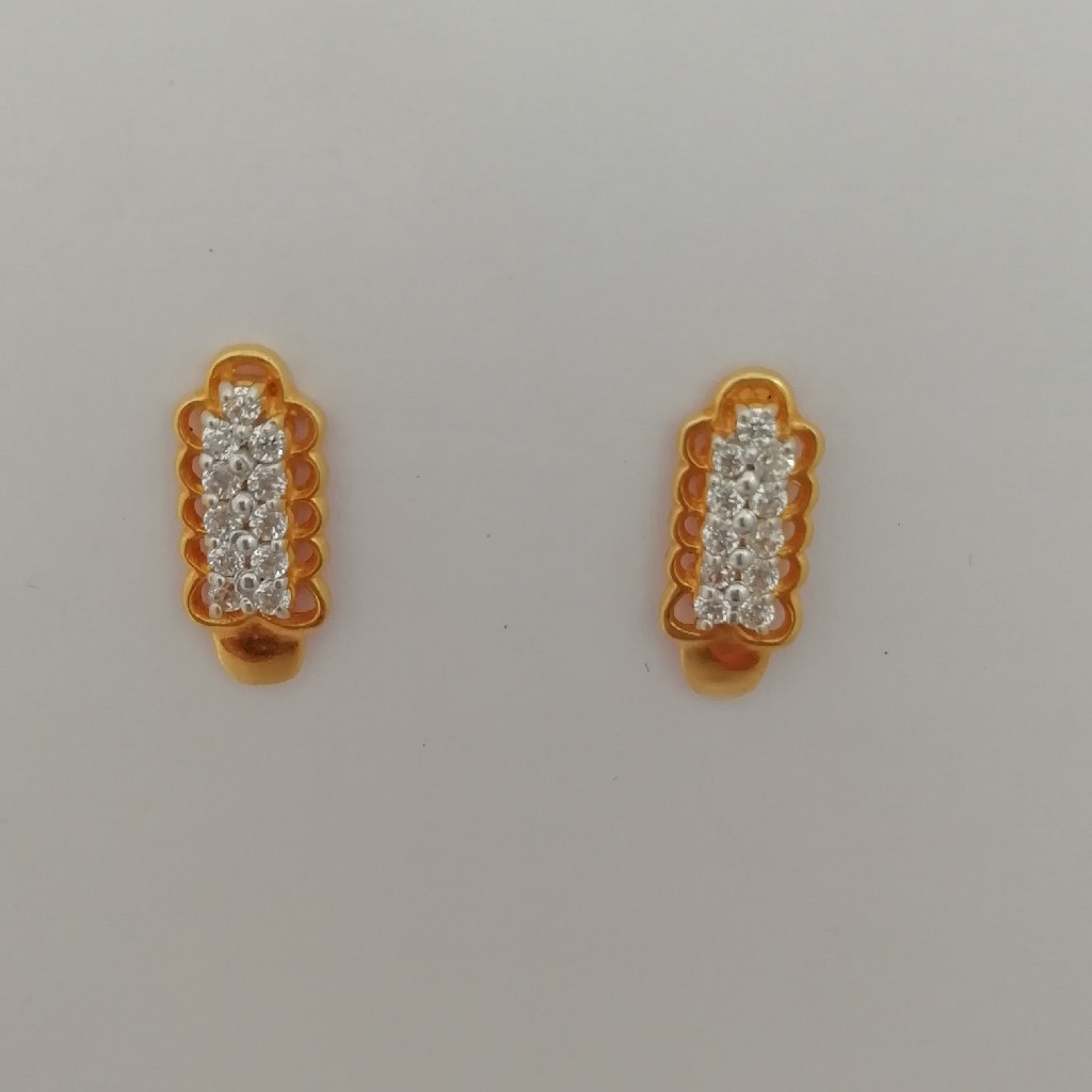 916 gold fancy earrings