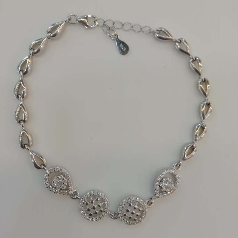 Sterling silver ladies loose bracelet