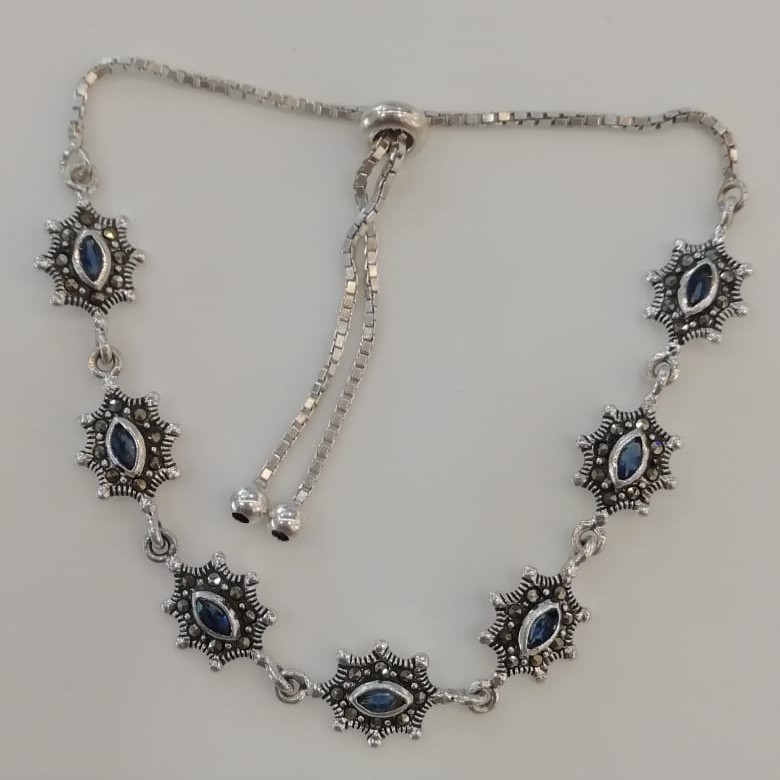 Sterling silver ladies loose bracelet