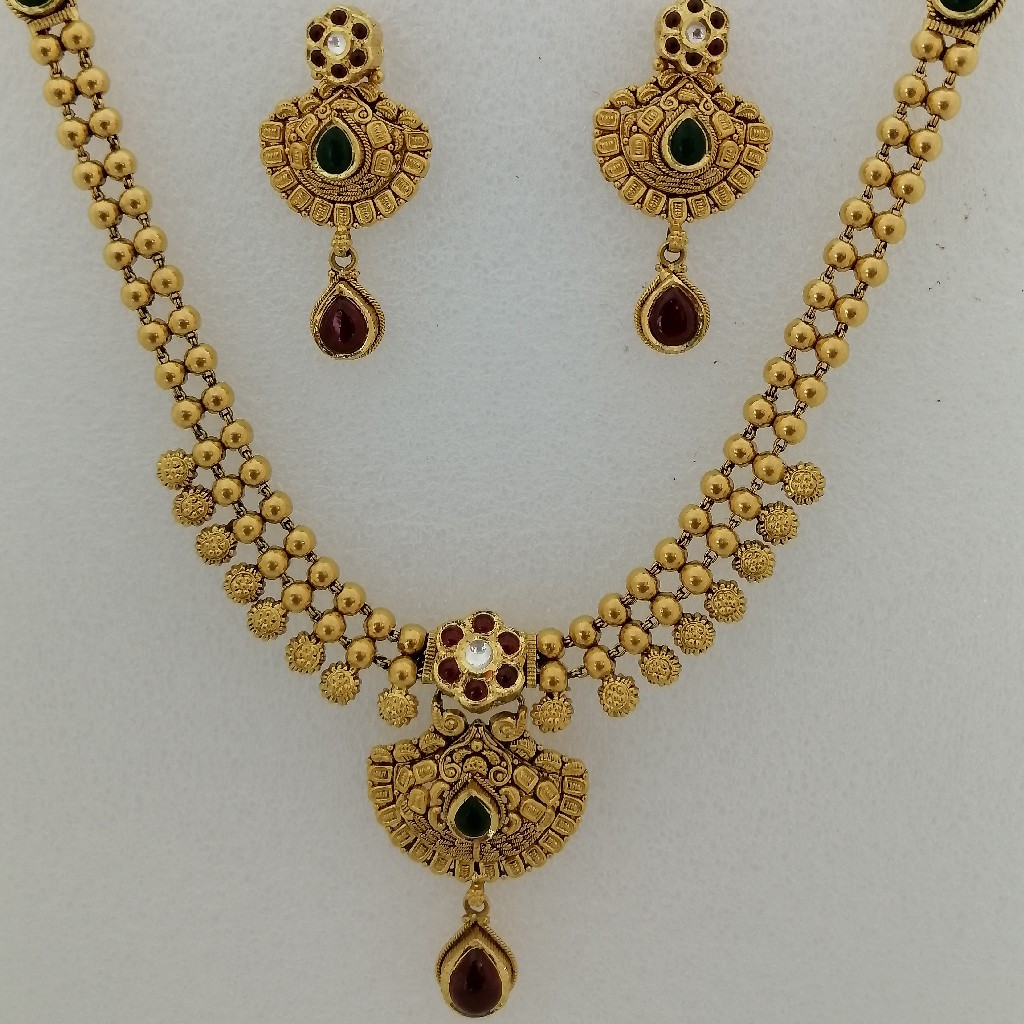 916 gold antique jadtar short set