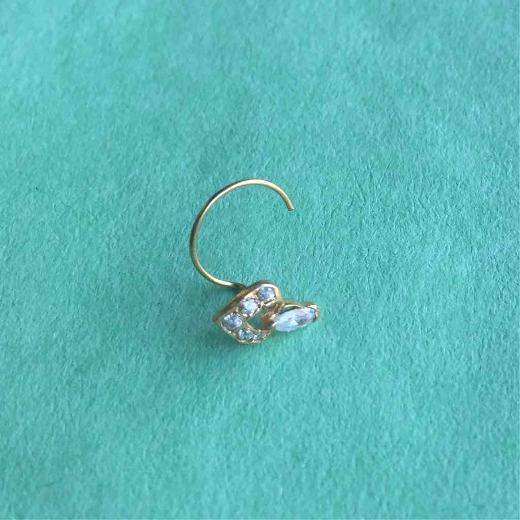 22K / 916 Gold Ladies Indian Fancy Nosepin