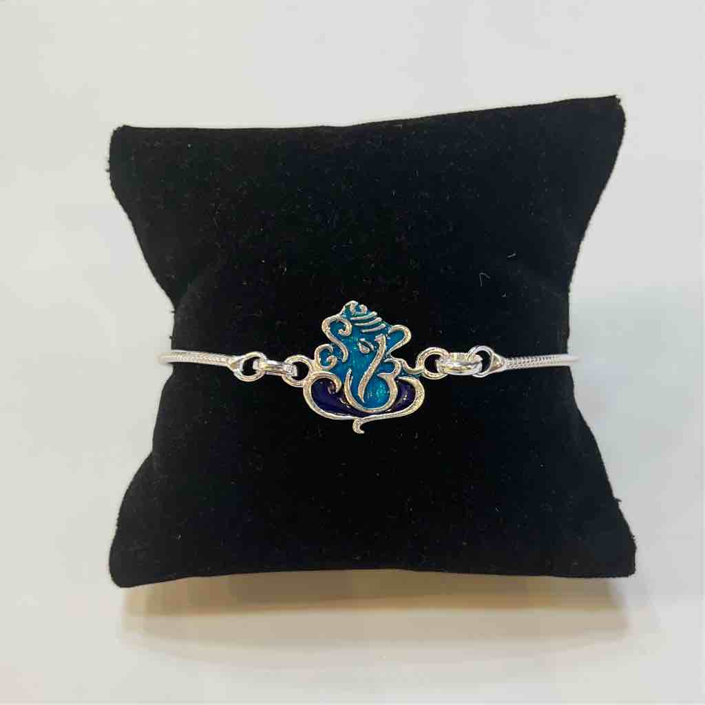 Silver Ganesh Ji Design Pendant Rakhi
