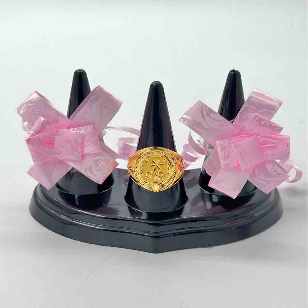 916 Gold Round Antique Design Ring