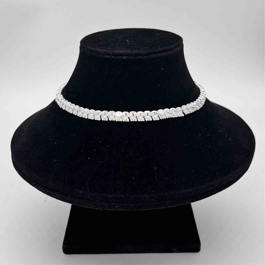 Silver Kismat Simple Light Weight Design Payal