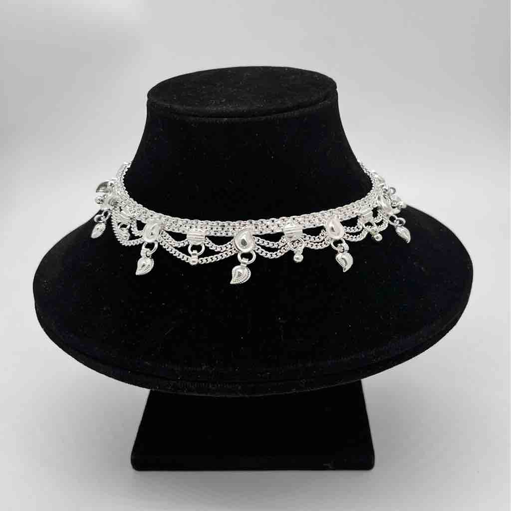 Silver Fancy Aagra Light Weight Jull Design Anklets