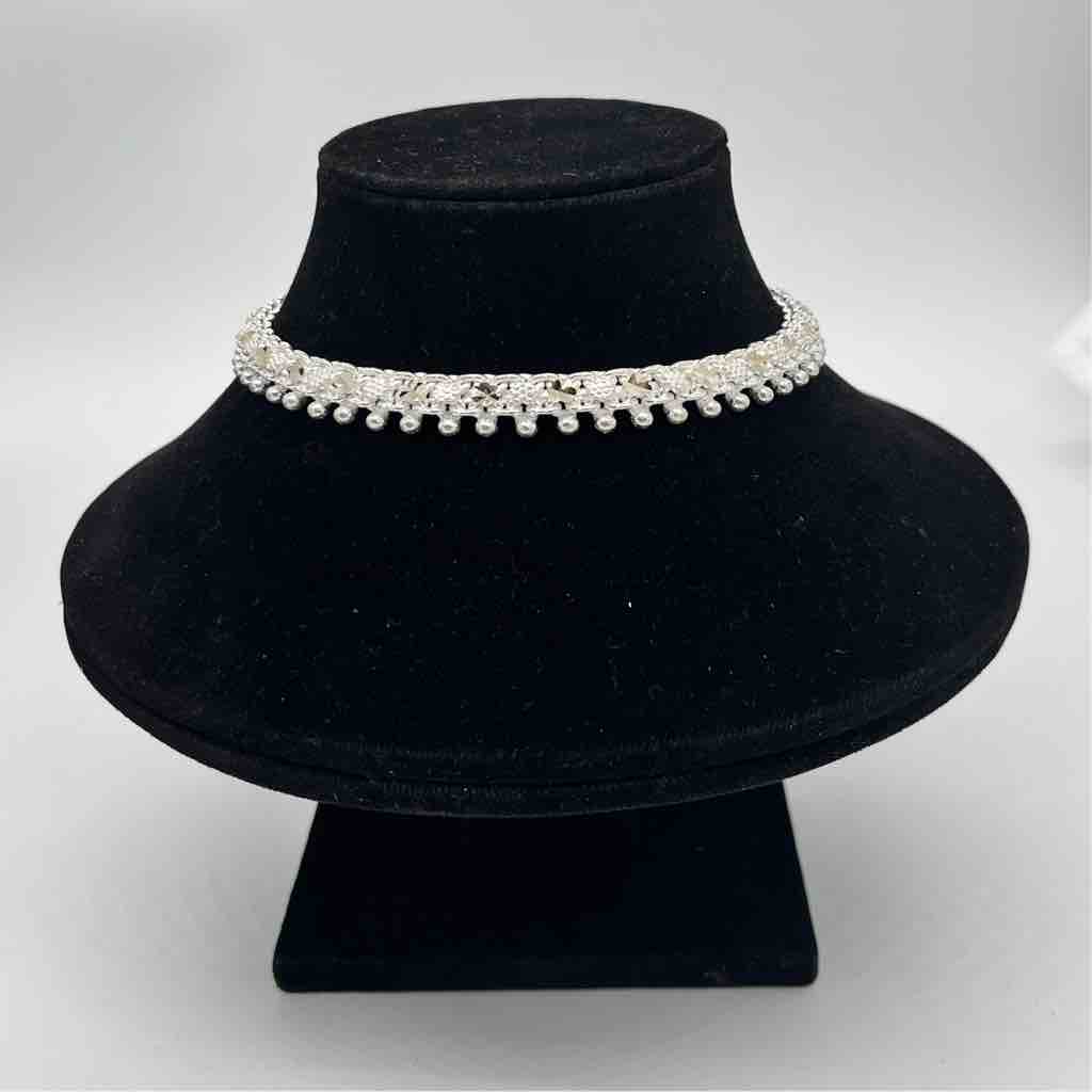 Silver Jodhpuri Rava Fancy Design Anklets