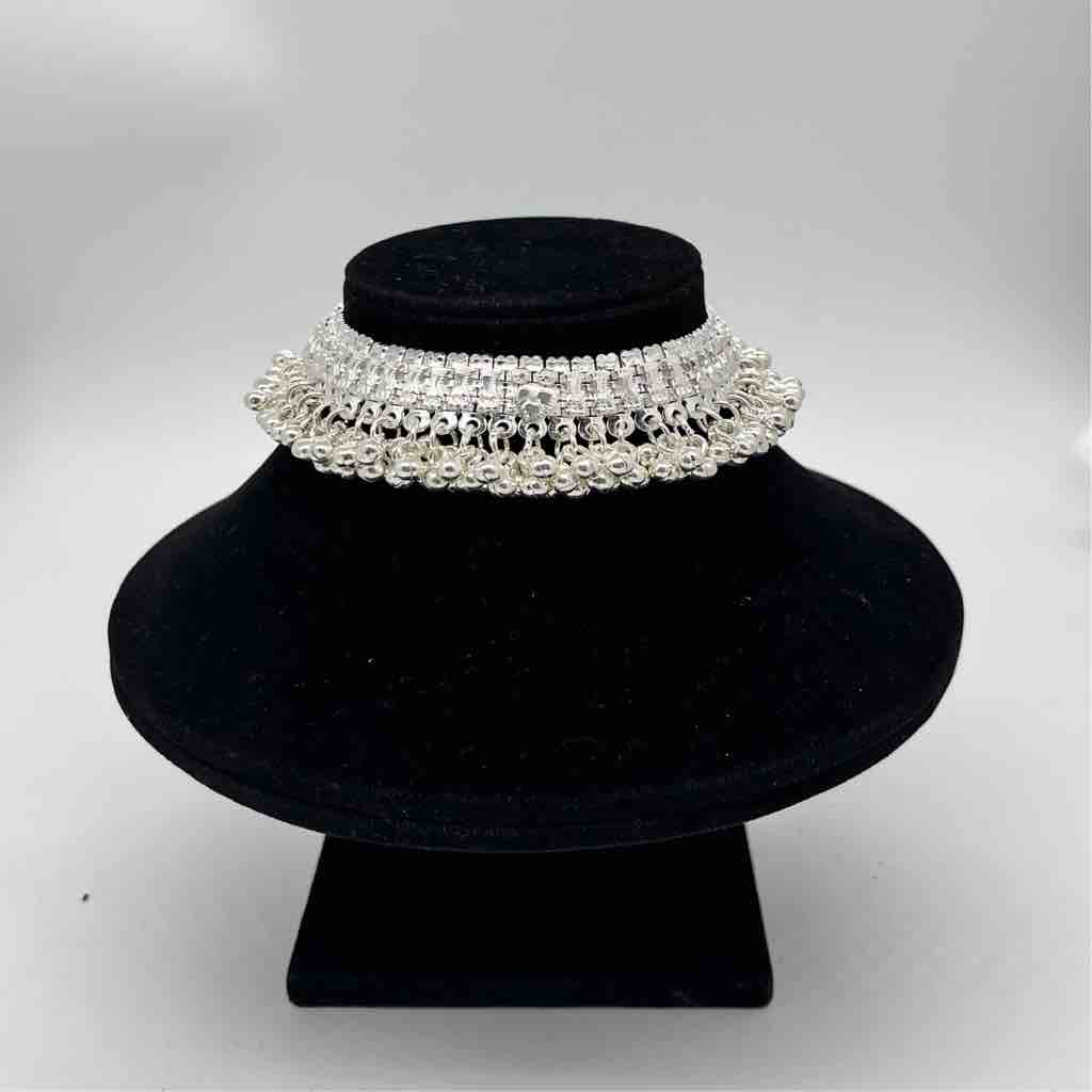 Silver Fancy Kismat Ahmdabadi Payal Chumchum Design